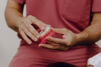 Considering Teeth Straightening